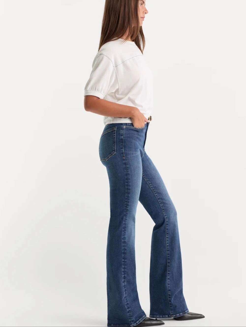 Good American Always Fits Good Classic Bootcut Jeans Size: Size 1, Fits 6-12